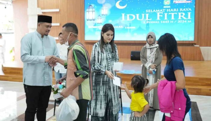 Bobby Nasution Gelar Open House Idul Fitri 1445 H, Ratusan Masyarakat Silih Berganti Padati Rumah Dinas Wali Kota Medan