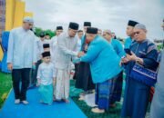 Maknai Saling Memaafkan, Wali Kota Medan Bobby Nasution Bersama Ribuan Warga Melaksanakan Salat Idul Fitri 1445 H