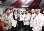 Malam Hari, KPU Terima Pendaftaran Paslon H. Hidayatullah dan H. Yasir Ridho dari PKS untuk Pilkada Kota Medan 2024