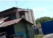 Diminta Aparat Penegak Hukum (APH) untuk segera turun tangan menyelidiki gudang yang terletak di jalan KL Yos Sudarso, Diduga Terdapat Siong