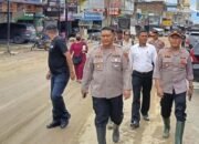 Kolaborasi Polres Simalungun dan Pihak Terkait Sukses Pulihkan Akses Jalan di Parapat