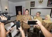 Rico Waas Langsung Gercep Atasi Kelangkaan Blangko e-KTP di MPP