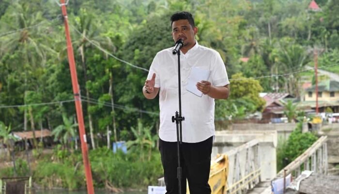 Luar Biasa Tak Main-main, Bobby Nasution Akan Buat Jembatan Idano Noyo Setara Jembatan Nasional dan Rampung Akhir Tahun