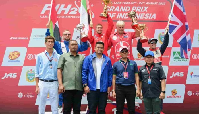 Tutup dan Serahkan Trofi Juara F1 Powerboat Indonesia, Bobby Nasution Optimis Tahun Depan Makin Baik Lagi