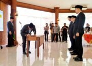 Gubernur Lantik Dewas PD AIJ dan Dua Direksi Perumda Tirtanadi, Tekankan tentang Pelayanan Masyarakat hingga Investor