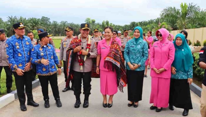 Kapolda Sumut Suntikkan Motivasi ke Jajaran Polres Padang Lawas: Bersatu, Berani, dan Humanis