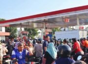 Sat Lantas Polresta Deli Serdang Pantau Kemacetan Antrean SPBU