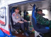 Tiba di Tapteng, Kapolda Sumut Tinjau Langsung Lokasi Banjir dan Longsor Melalui Jalur Udara, Pastikan Bantuan Logistik Perlahan Tersalurkan