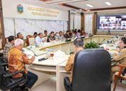 Bahas Perubahan Perda Pajak dan Retribusi Daerah, Wagub Surya Dorong Peningkatan PAD dan Layanan Publik