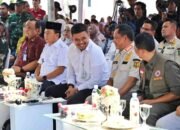 Gubernur Bobby Nasution Dampingi Mendagri Resmikan Huntara dan Penyerahan Bantuan Dana Tunggu Hunian di Tapsel