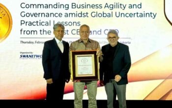 Mohamad Feriadi Soeprapto Raih Penghargaan Indonesia Best CEO 2025