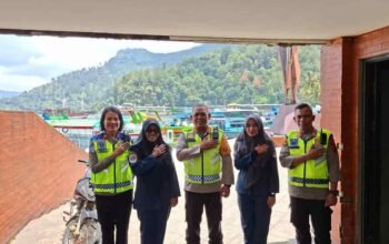 Kapolres Simalungun: Wisatawan Meningkat 40%, Periksa Ketat Kelayakan Pelampung di Pelabuhan Atsari