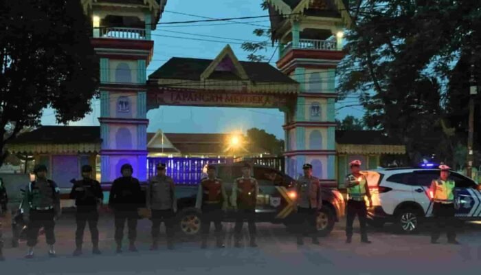 Patroli Subuh Ramadhan, Brimob Polda Sumut dan Polres Tebing Tinggi Pastikan Kota Tetap Aman dan Kondusif
