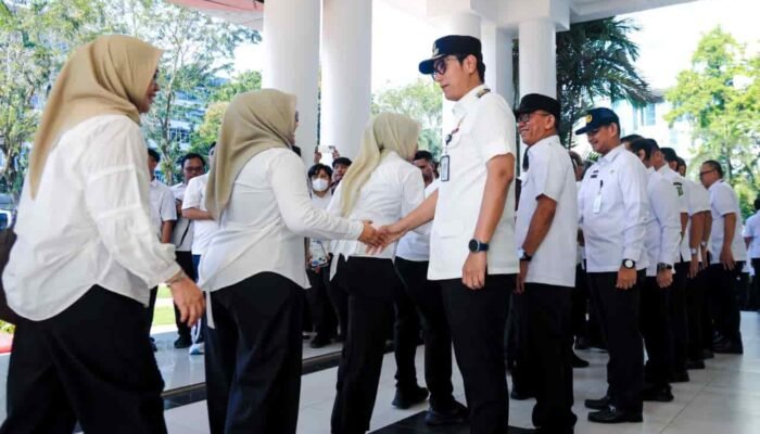 Rico Waas Pimpin Apel Pasca Idul Fitri 1447 H, Ajak ASN “Tancap Gas” Bangun Kota dan Tingkatan Pelayanan