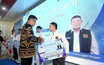 Serahkan Tali Asih Peraih Medali SEA Games, Gubernur Bobby Nasution Sebut Atlet Berprestasi Titik Awal Indonesia Emas 2045