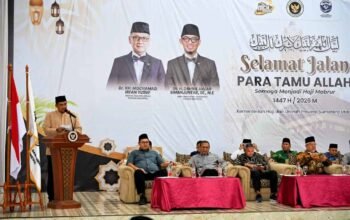 Lepas Keberangkatan Kloter 2 Haji Asal Langkat, Bobby Nasution Tekankan Kebersamaan dan Kekompakan