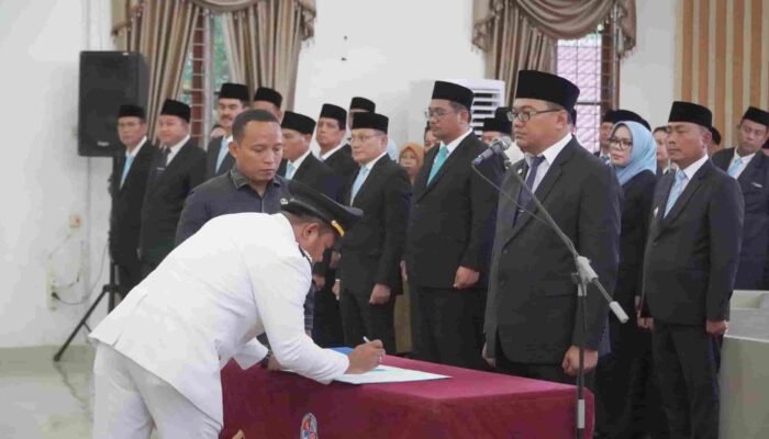 73 Pejabat Dilantik, Bupati Tekankan Akselerasi Pelayanan Publik