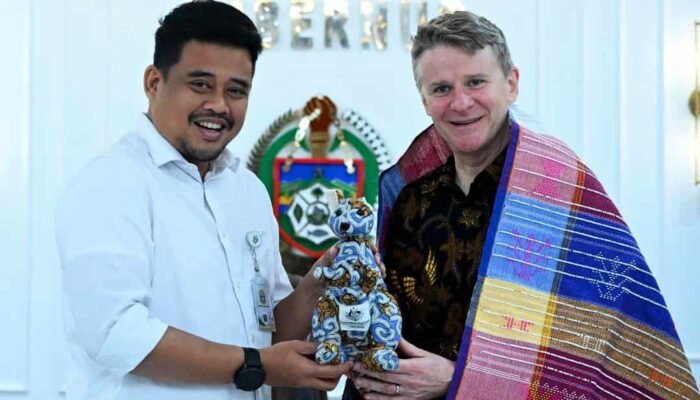 Terima Dubes Australia, Bobby Nasution Harapkan Kerja Sama dengan Sumut Semakin Luas