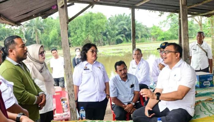 Bupati dan Wakil Bupati Tampung Aspirasi Petani dan Peternak di Percut Sei Tuan