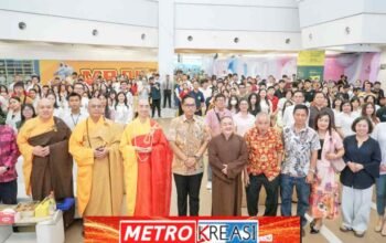 Peringati Hari Tri Suci Waisak, Wali Kota Medan Ajak Umat Buddha Pancarkan Cahaya Kebaikan