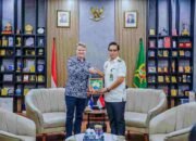 Terima Dubes Australia, Rico Waas Buka Peluang Investasi dan Kerja Sama Pendidikan