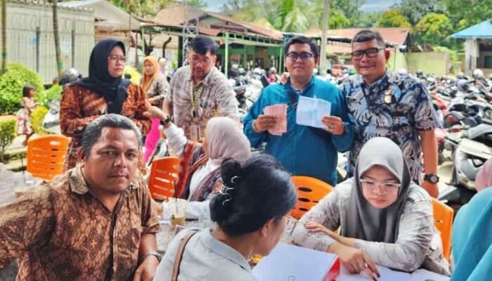 Bapenda Kota Medan Ajak Masyarakat Manfaatkan Pojok PBB di MPP Roadshow Medan Amplas