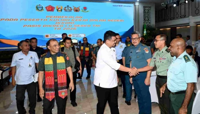 Di Hadapan Pasis Sesko TNI, Gubernur Bobby Tekankan Pentingnya Mitigasi Ancaman Megathrust