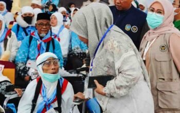 Sampai ke Tanah Air, 359 Jemaah Kloter 08 Debarkasi Medan Tiba Dengan Selamat, Ketua PPIH Ajak Jaga Kemabruran Haji