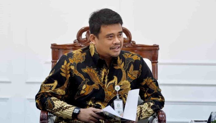 Bobby Nasution Sigap Atasi Kendala Kepulangan Kontingen Pesparawi Sumut, RE Nainggolan: Bentuk Kepedulian yang Luar Biasa
