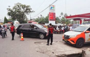 Antrean Pengisian BBM Mengular, Polresta Deli Serdang Lakukan Pengamanan dan Pengaturan Jalur Disetiap SPBU