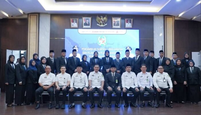 Wali Kota Medan Lantik 22 Pejabat Manajerial, Dorong Pelayanan Publik Cepat, Transparan dan Responsif