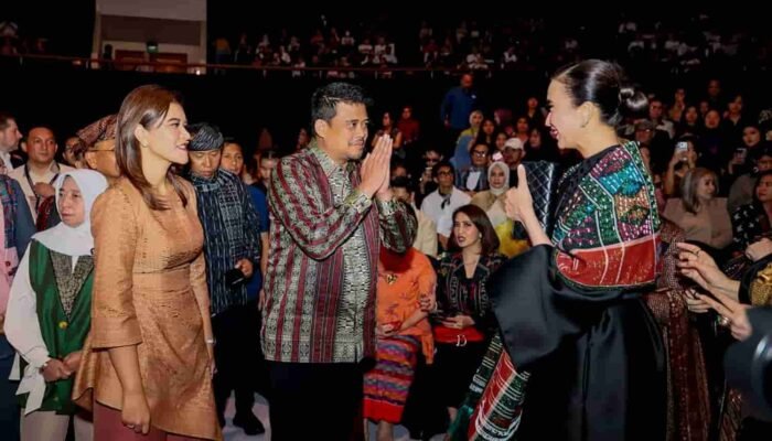 Penutupan Indonesia Fashion Week 2026, Bobby Nasution: Sumut Siap Jadi Pusat Fashion Indonesia Lewat Wastra