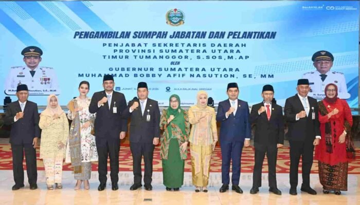 Gubernur Bobby Lantik Timur Tumanggor Jadi Pj Sekda, Ingatkan Jaga OPD dan Pengelolaan Anggaran