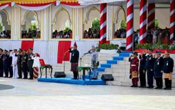 Bobby Nasution Pimpin Upacara HUT RI dari Tengah Lapangan, Tekankan Inflasi dan Pemerataan Pembangunan