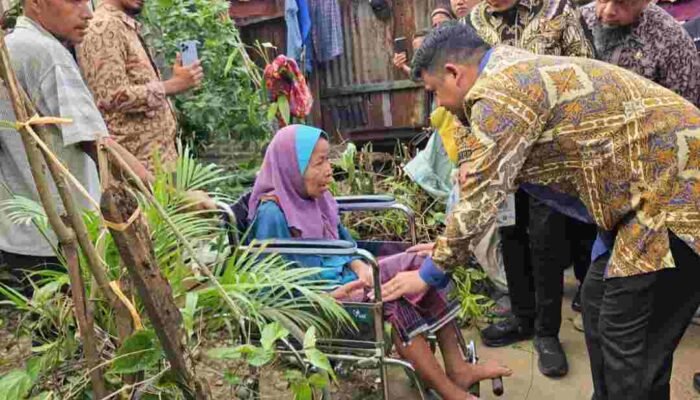 Bobby Nasution Bangun Kembali Rumah Korban Puting Beliung di Medan Johor