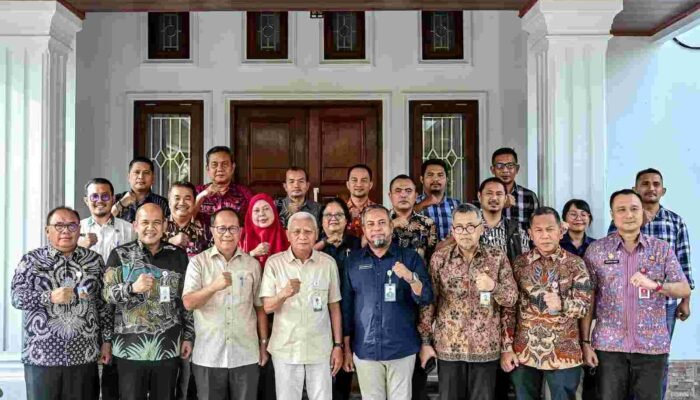 Gunungsitoli Capai Target UHC, Wagub Surya Minta Pelayanan Kesehatan Terus Diperkuat