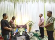 Maruli Siahaan Sampaikan Penghiburan Bagi Anggota PPSD Siahaan Saat Hadir Ditengah Keluarga Yang Berduka