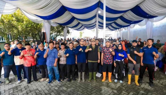 Sapa Warga Medan Deli, Rico Waas Tuntaskan Keluhan KTP hingga Pastikan Gang Cipto Diperbaiki Tahun Ini