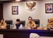 Bawa Nama Indonesia, Rico Waas Lepas 10 Pelajar Medan ke Ipoh Malaysia